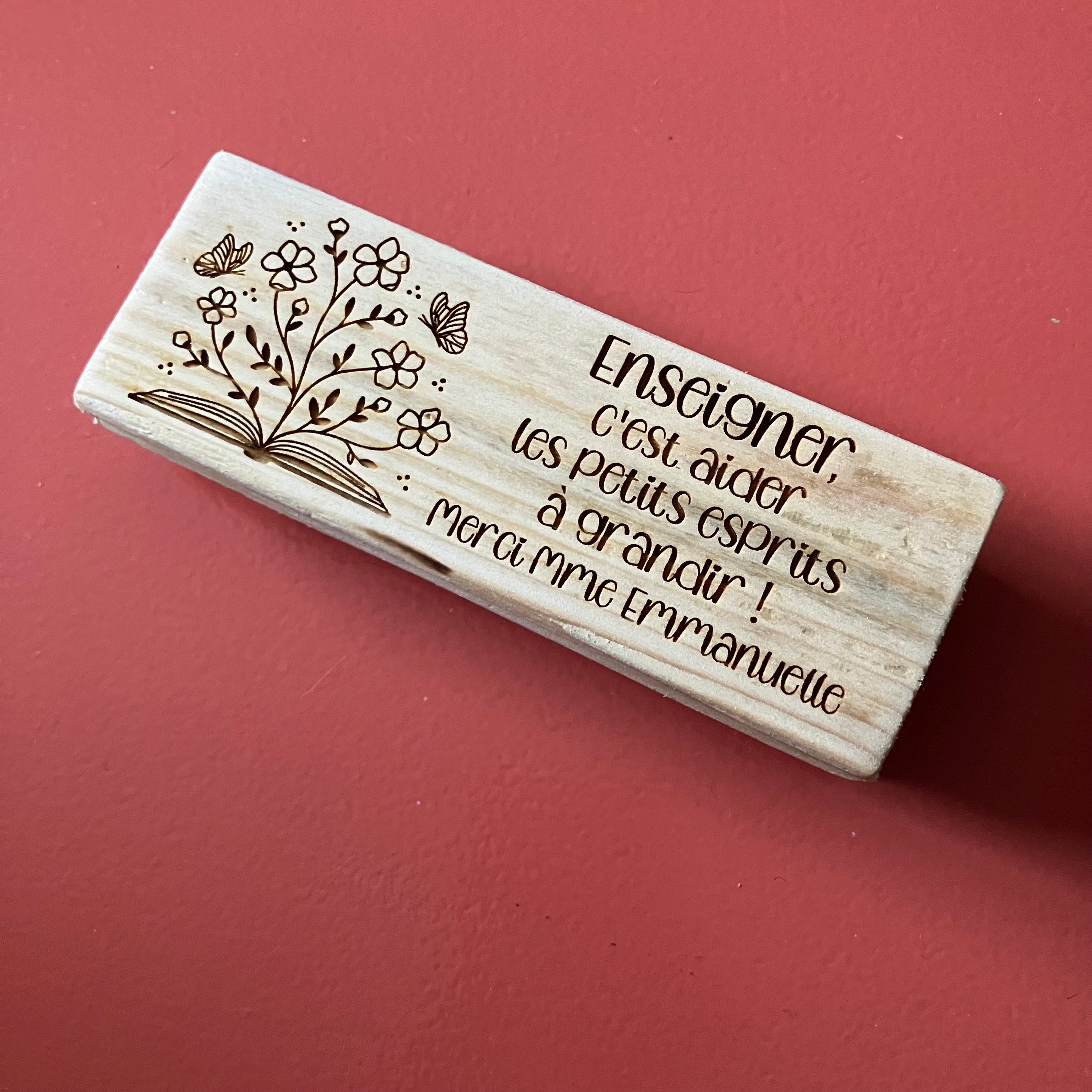 Brosse à tableau blanc MME EMMANUELLE - Les Zacôtés d’Emilie