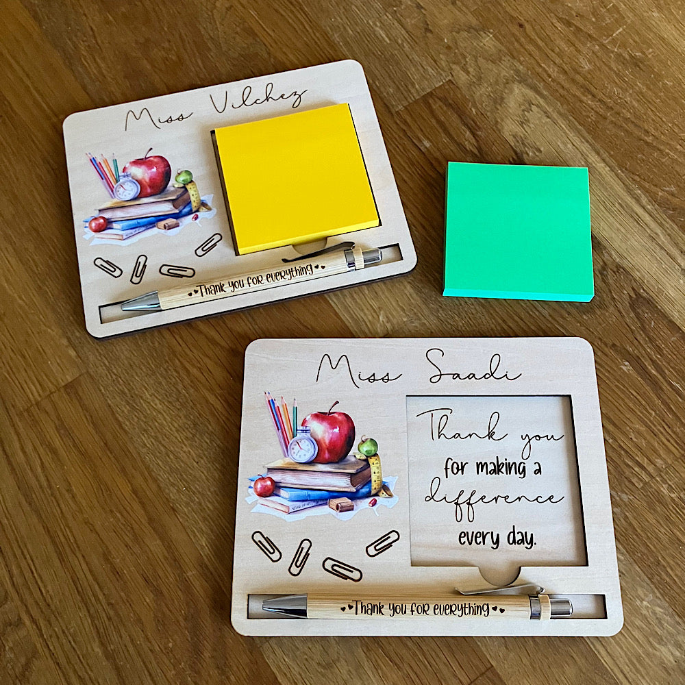 Porte bloc-notes en bois pour professeur (version anglaise)