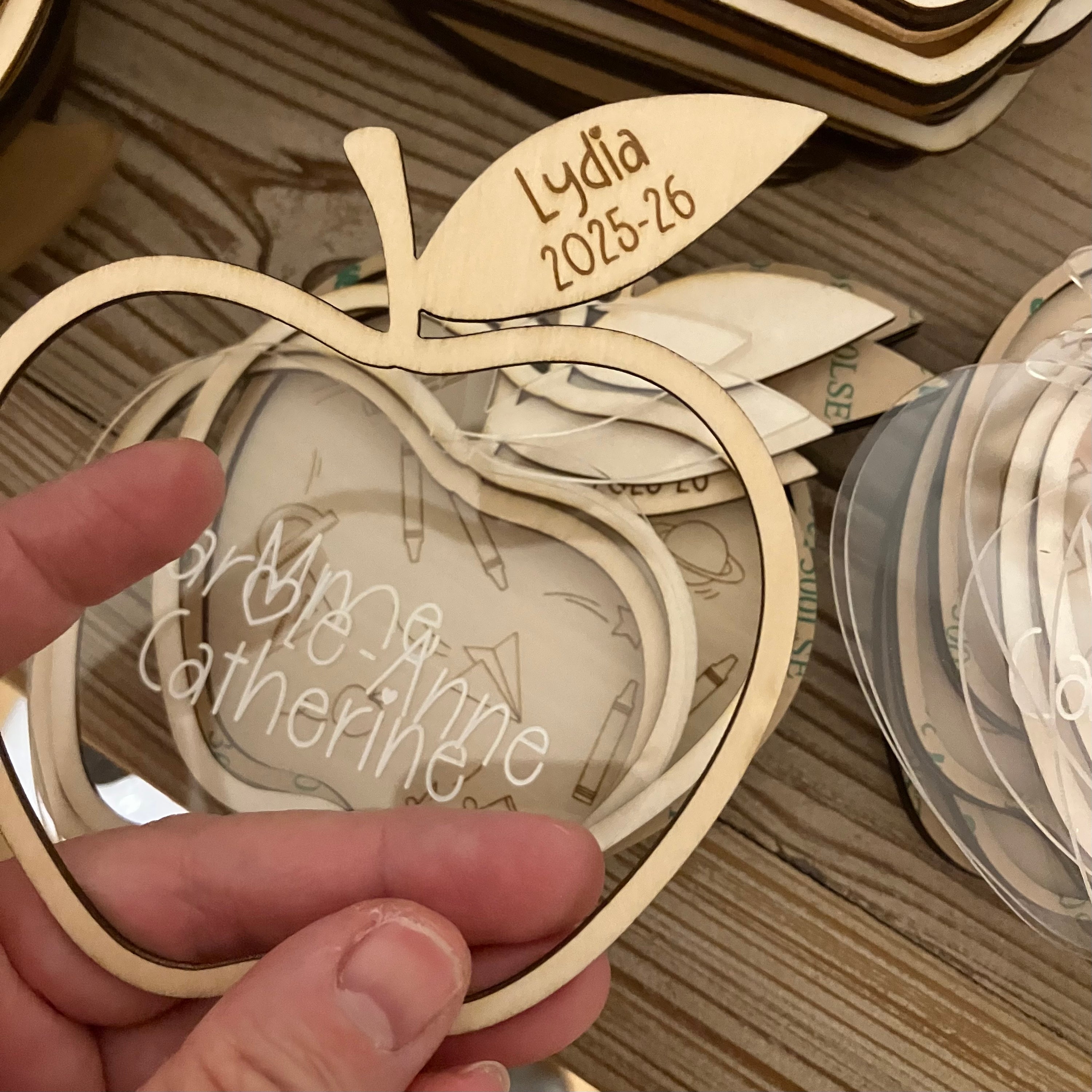 Ornement en forme de pomme